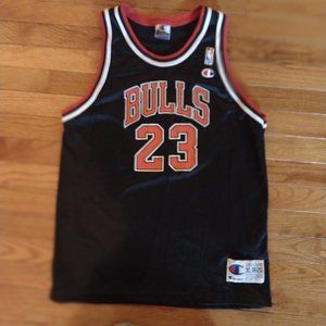 champion bulls jersey